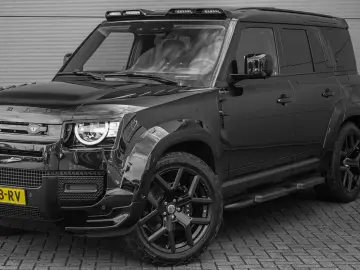 LAND ROVER Defender 110 2.0 P400e URBAN Widetrack Pano