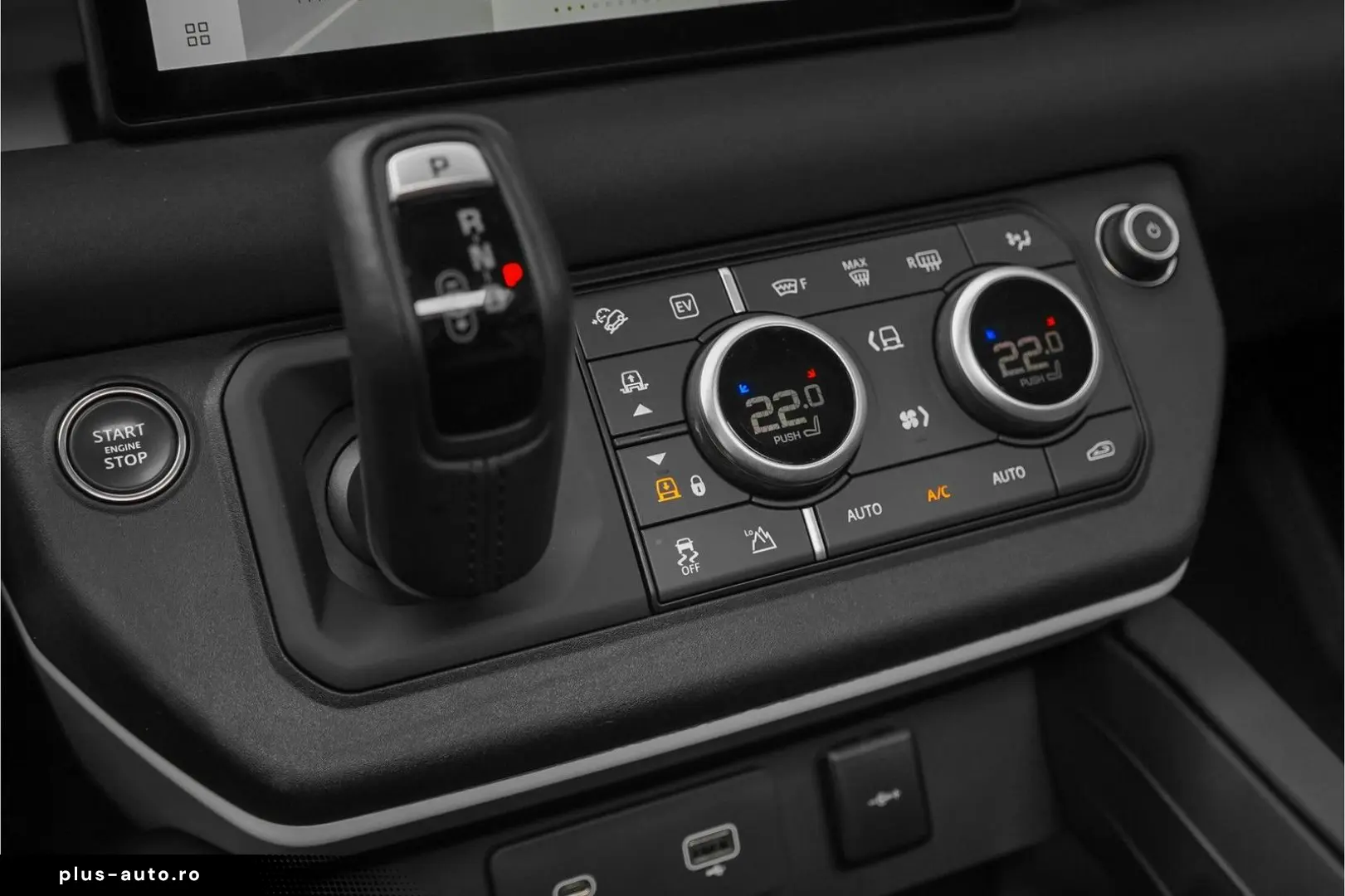 LAND ROVER Defender 110 2.0 P400e URBAN Widetrack Pano