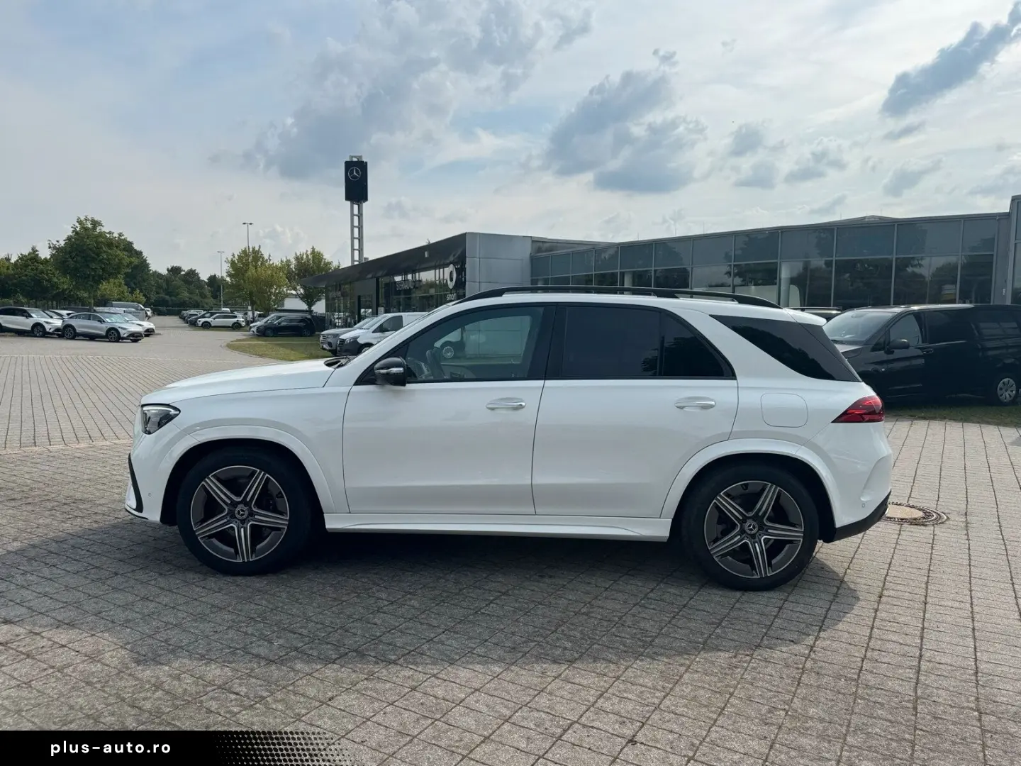 MERCEDES-BENZ GLE 2023 — imagine 7