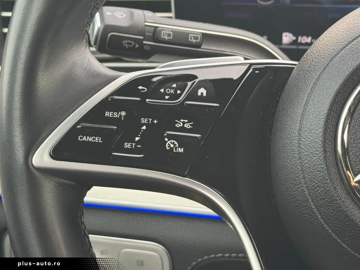 MERCEDES-BENZ GLE 2023 — imagine 14