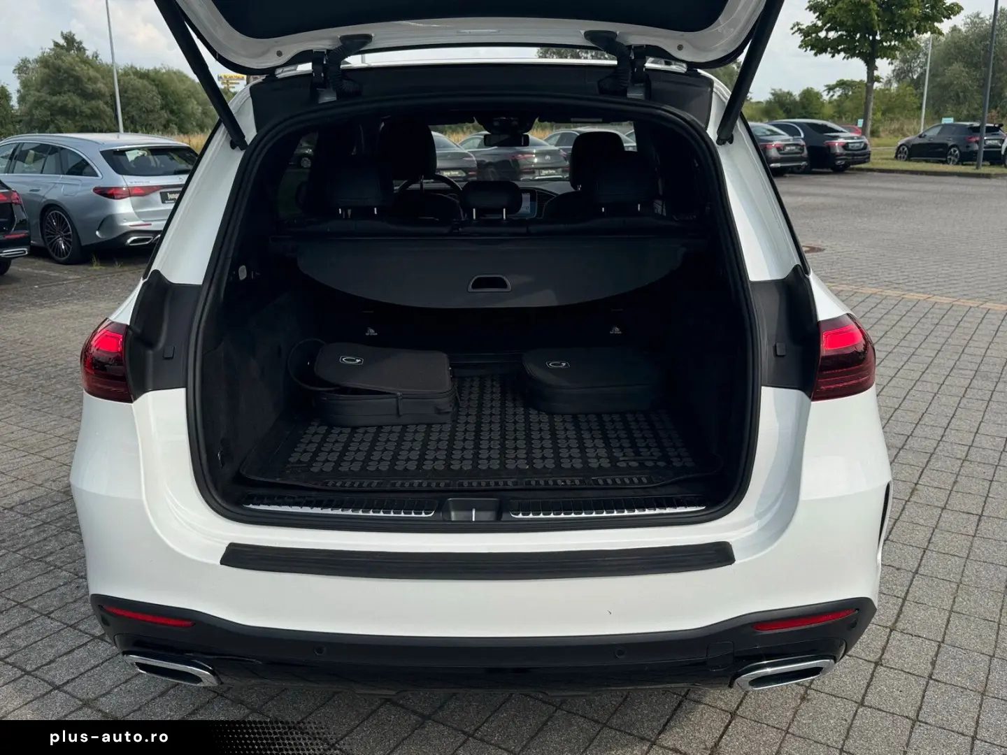 MERCEDES-BENZ GLE 2023 — imagine 19