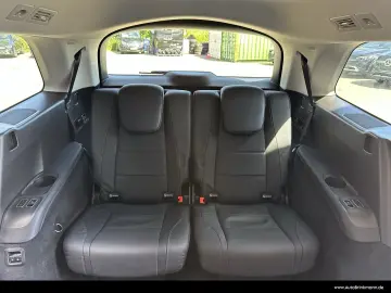 MERCEDES-BENZ GLS 400 d 4MATIC AMG-LINE SHD AHK SHZ-…