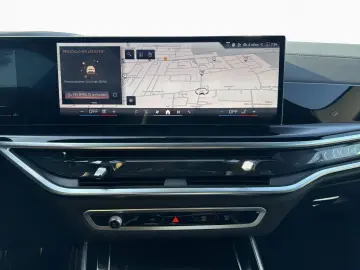 BMW X5 xDr 40i M SPORT PRO 2Achs AHK Pano H K DAPro