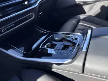BMW X5 xDr 40i M SPORT PRO 2Achs AHK Pano H K DAPro