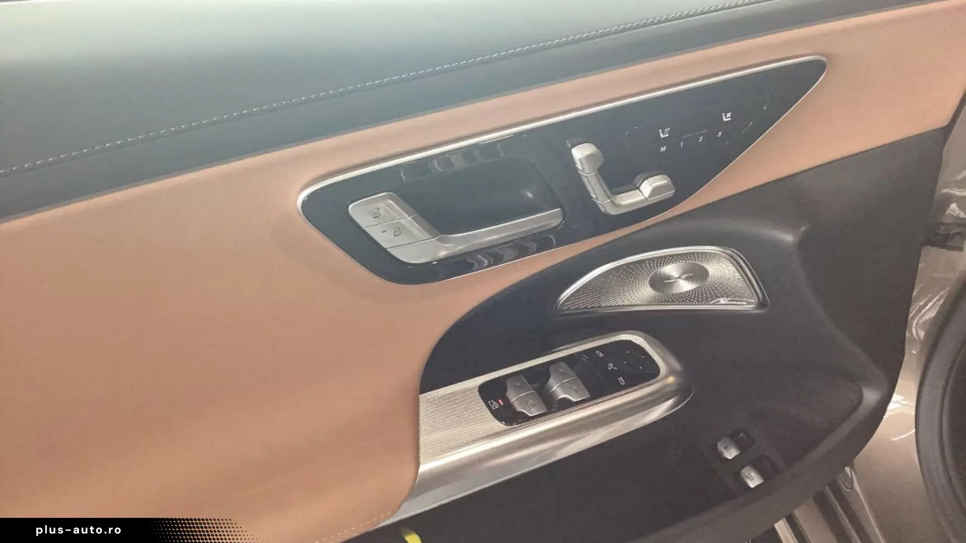 Mercedes-Benz E 53 HYBRID 4M  AMG DISTR PANO V-Max MASSAGE