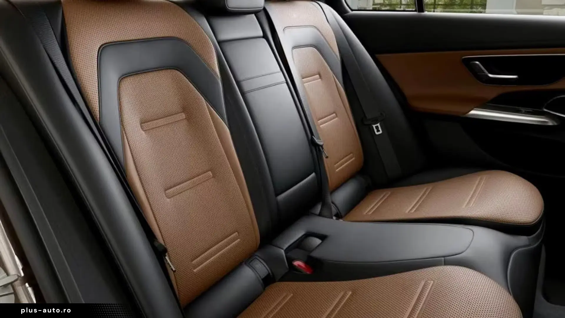 Mercedes-Benz E 53 HYBRID 4M  AMG DISTR PANO V-Max MASSAGE