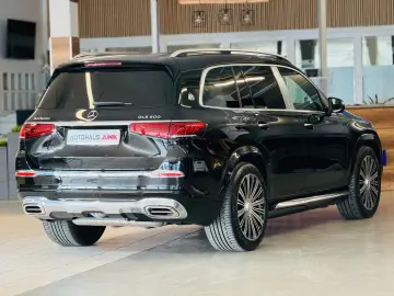 MERCEDES-BENZ GLS 600 4Matic Maybach-High End-Hüpft