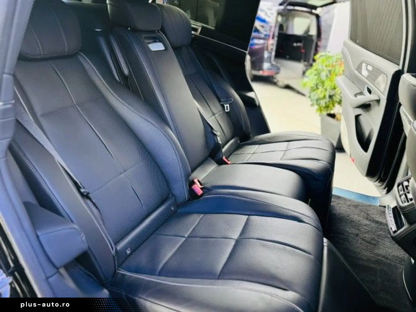 MERCEDES-BENZ GLS 600 4Matic Maybach-High End-Hüpft
