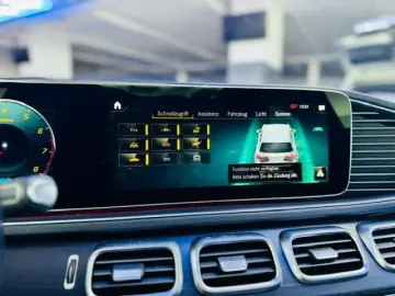 MERCEDES-BENZ GLS 600 4Matic Maybach-High End-Hüpft