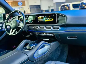 MERCEDES-BENZ GLS 600 4Matic Maybach-High End-Hüpft