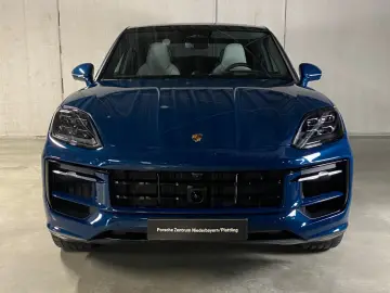 Porsche Cayenne E-Hybrid Coupé Black Edition