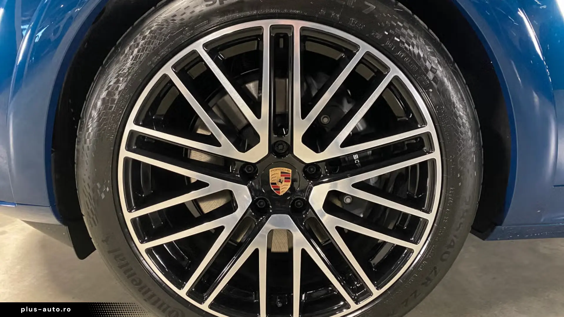 Porsche Cayenne E-Hybrid Coupé Black Edition