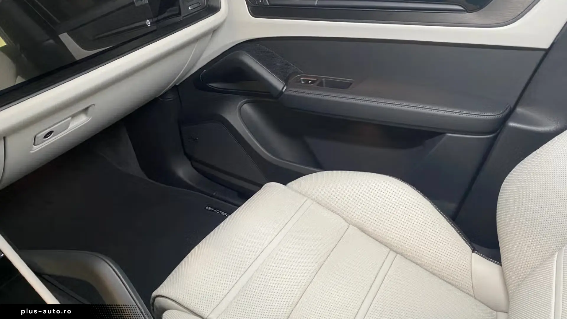 Porsche Cayenne E-Hybrid Coupé Black Edition