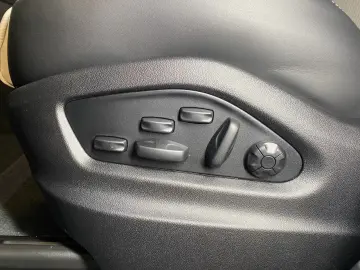 Porsche Cayenne E-Hybrid Coupé Black Edition
