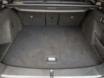 BMW X3 20 xDrive M Sportpaket AHK HeadUp Navi 20  RF