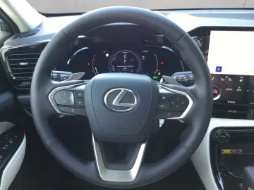 Lexus NX350h 4x4 Executive MY 26