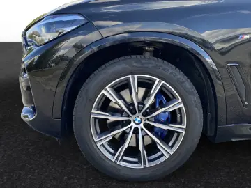BMW X5 xDrive30d M Sportpaket Head-Up HiFi DAB LED