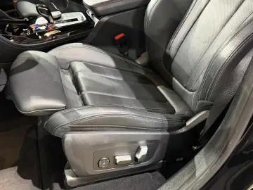 BMW X4 30i xDrive xLine