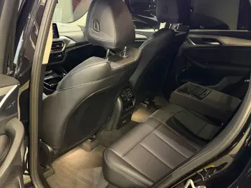 BMW X4 30i xDrive xLine