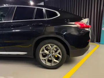 BMW X4 30i xDrive xLine