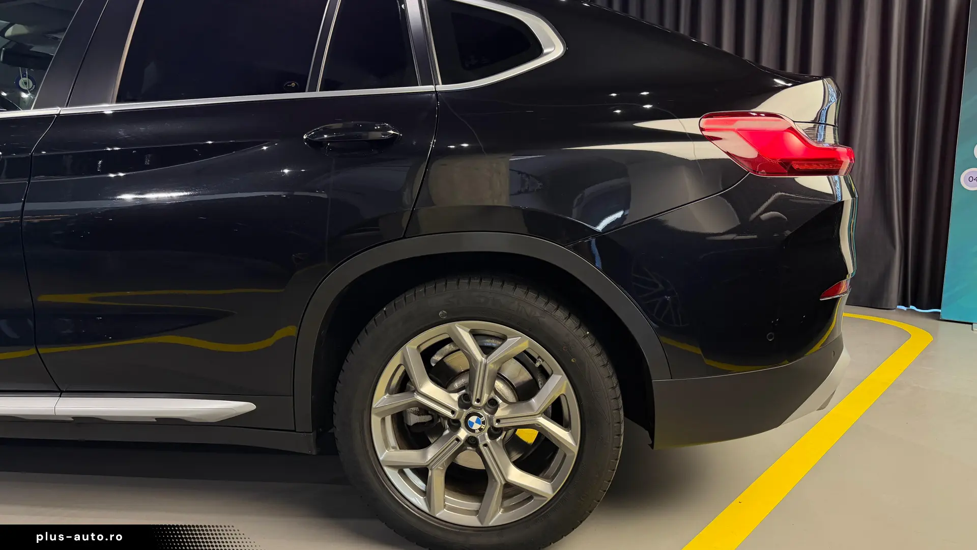 BMW X4 30i xDrive xLine