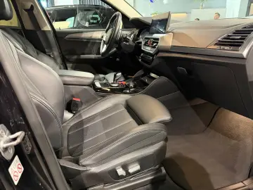 BMW X4 30i xDrive xLine