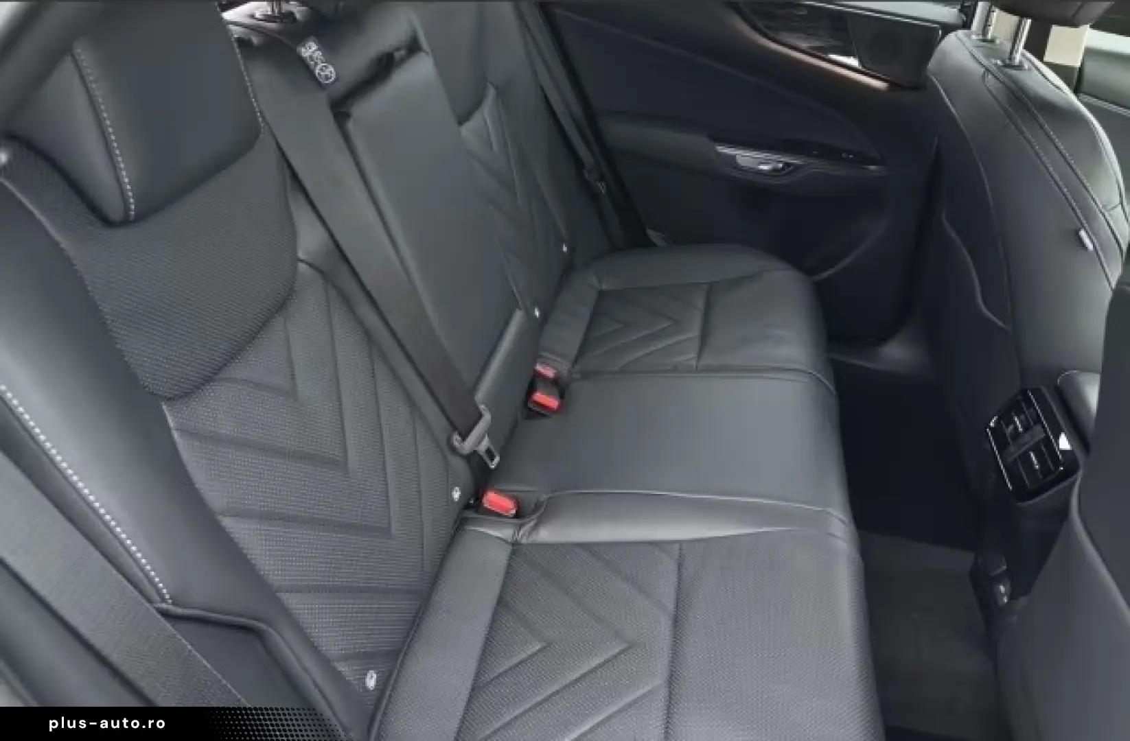 Lexus NX 350h Business Line Cam 360' Ventilatie