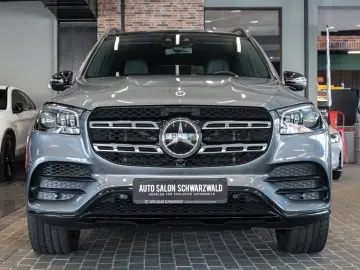 Mercedes-Benz GLS 580 4MATIC AMG Line   7 Locuri