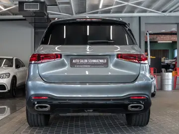 Mercedes-Benz GLS 580 4MATIC AMG Line   7 Locuri