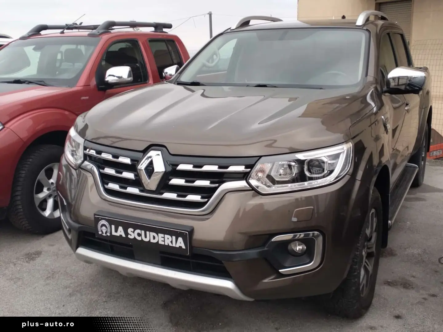 RENAULT Renault Alaskan PICK-UP 2.3 cc 190cv AUTOMATIC