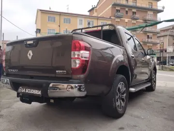 RENAULT Renault Alaskan PICK-UP 2.3 cc 190cv AUTOMATIC