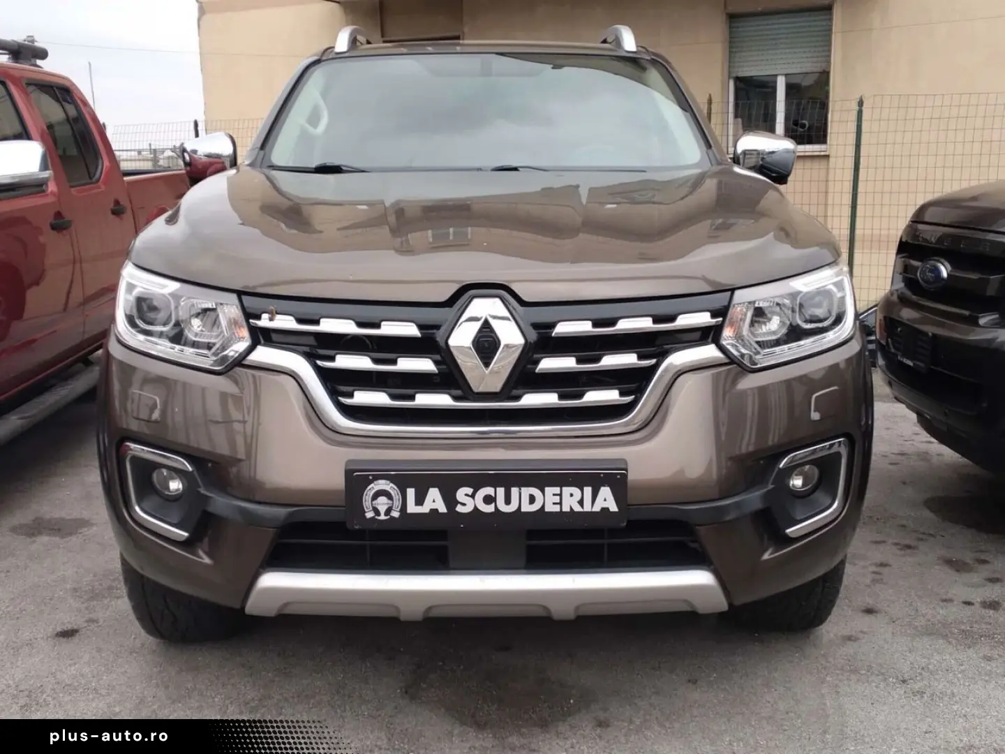 RENAULT Renault Alaskan PICK-UP 2.3 cc 190cv AUTOMATIC