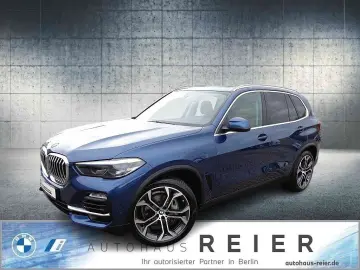 BMW X5 xDrive30d 21  Navi LED Standhzg. Pano.Dach AH
