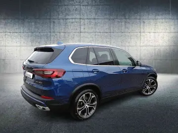 BMW X5 xDrive30d 21  Navi LED Standhzg. Pano.Dach AH