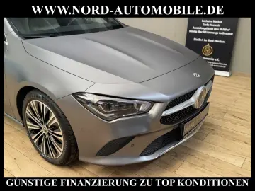 MERCEDES-BENZ CLA 220 d 4M Coupé Progressive Distro …