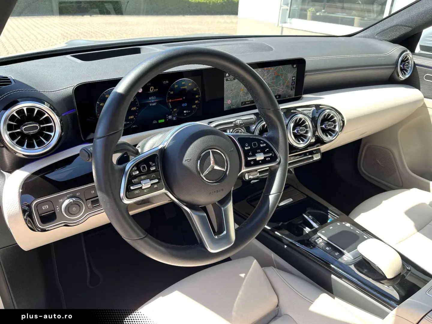 MERCEDES-BENZ CLA 250e Progressive  Pano LED Virtual HUD