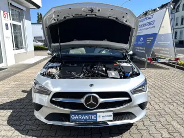 MERCEDES-BENZ CLA 250e Progressive  Pano LED Virtual HUD