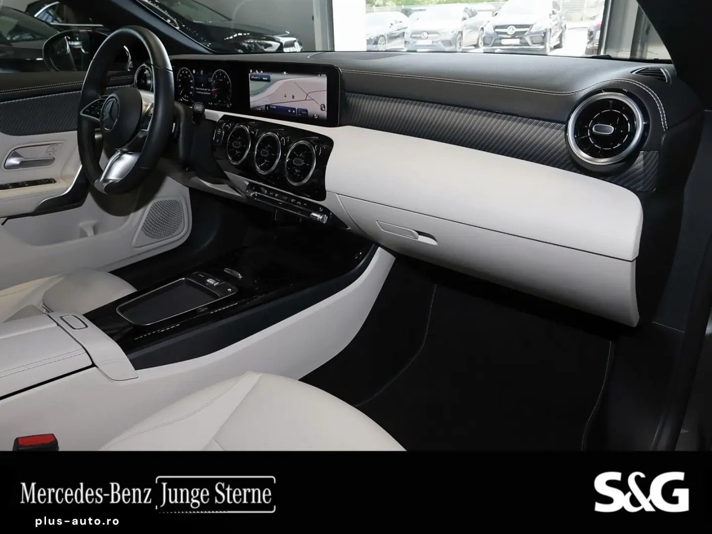 MERCEDES-BENZ CLA 180 Coupé LEDER BEIGE NIGHT 18  KAMERA LED