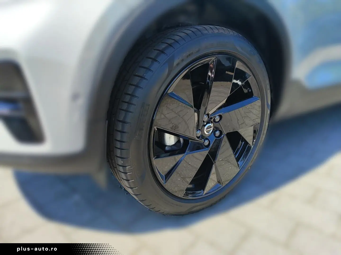 VOLVO XC40 B3 Plus Black Edition