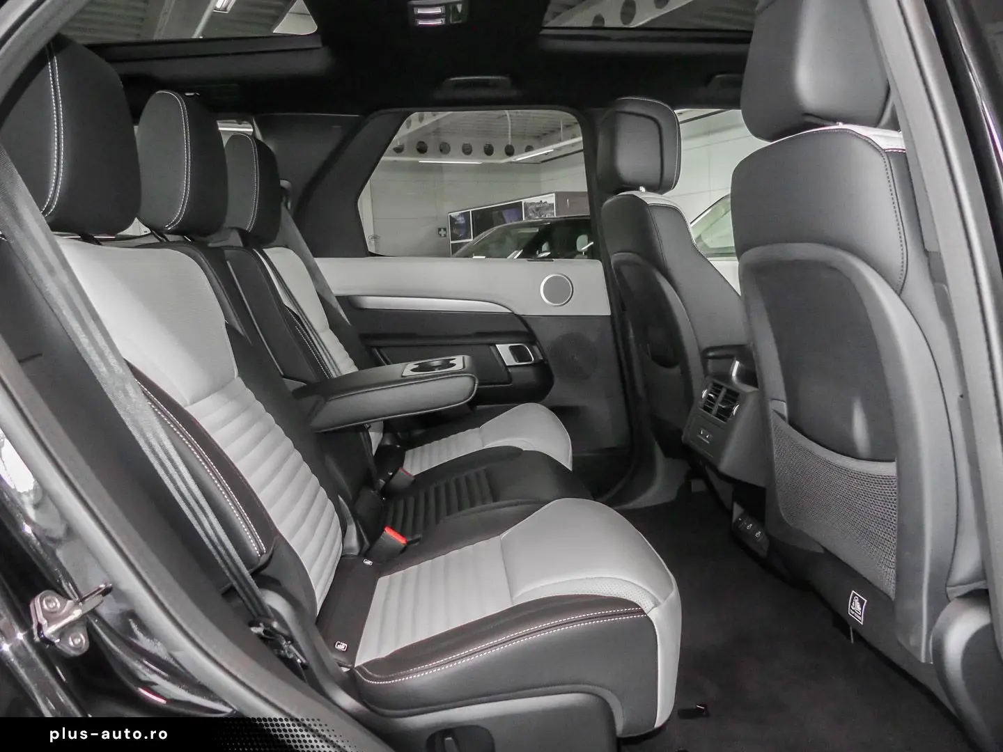 LAND ROVER Discovery 5 Dynamic SE D300 AWD