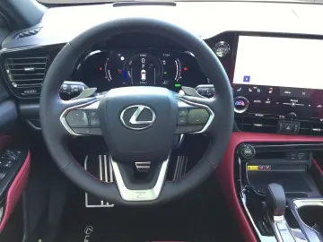 Lexus NX350h 4x4 F-Sport   Pano Ventilatie 360' MY 2026