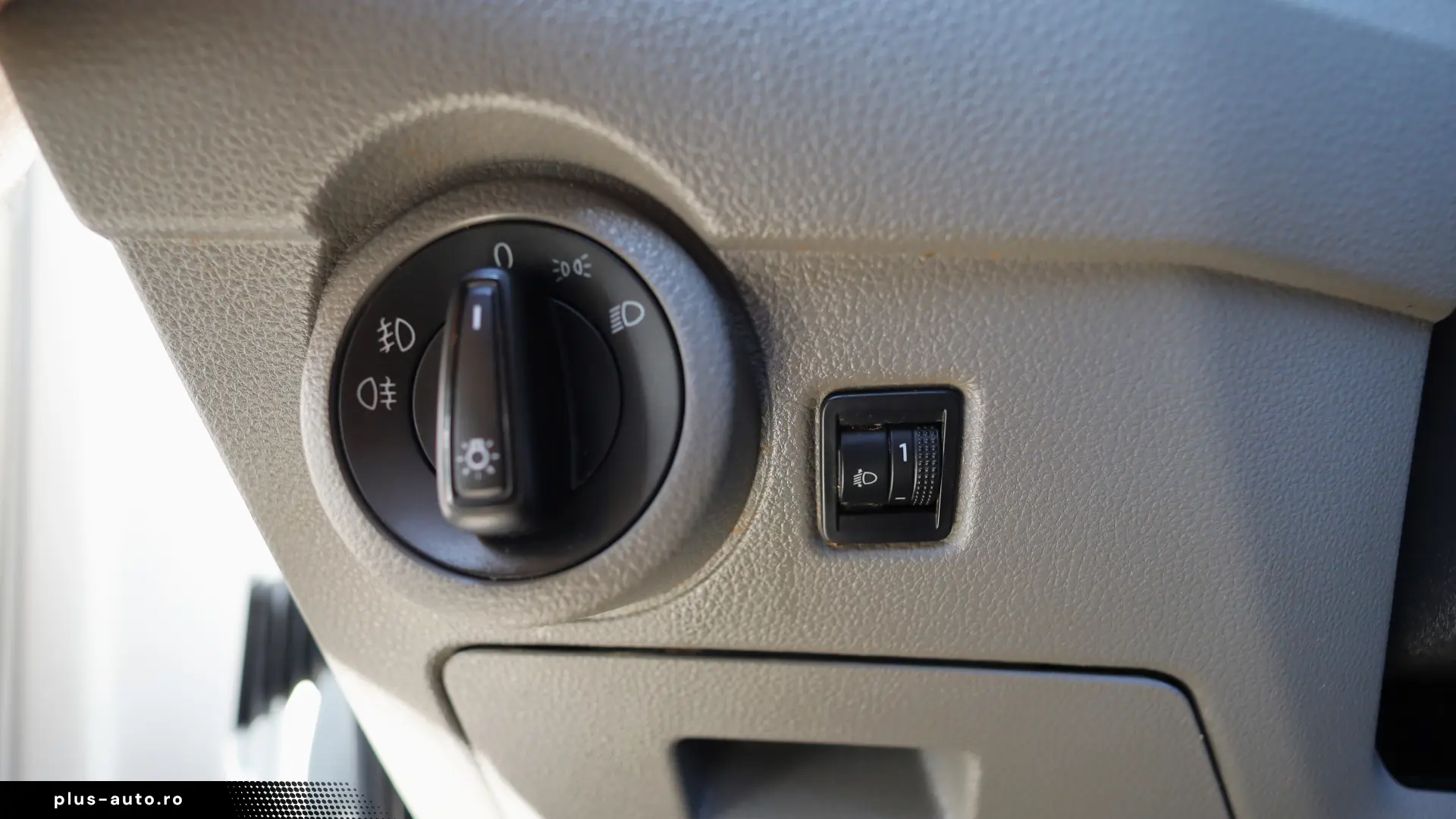 Volkswagen Transporter L1H1 2.0D 110 CP
