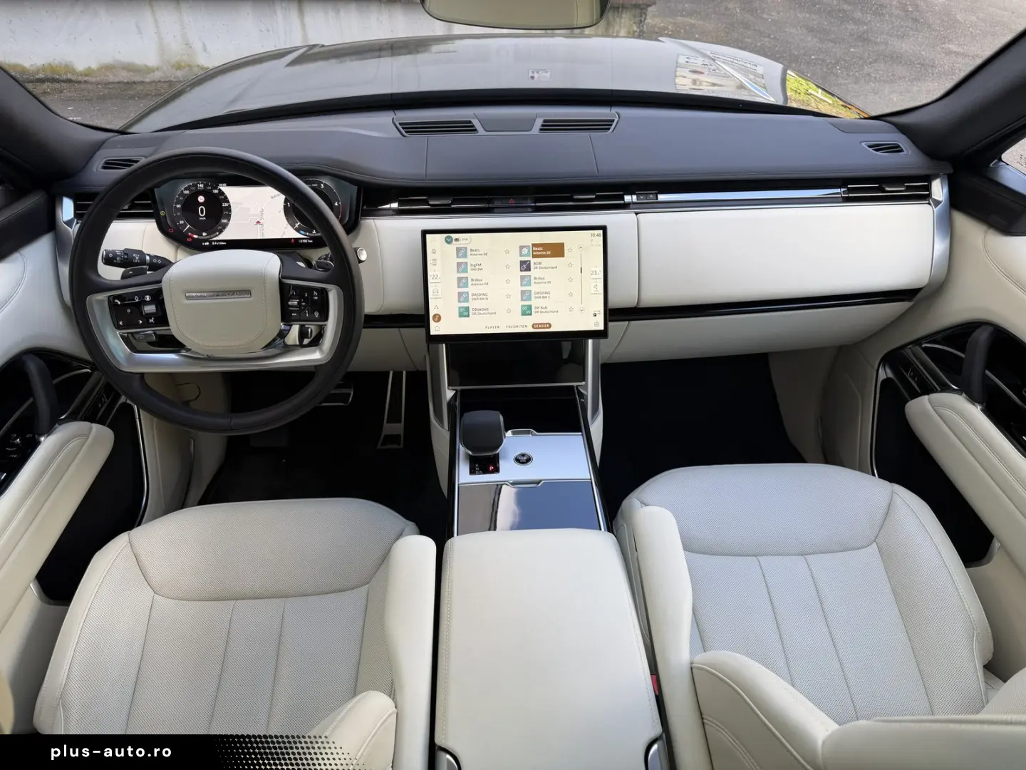 LAND ROVER Range Rover D 300 SE SWB LED
