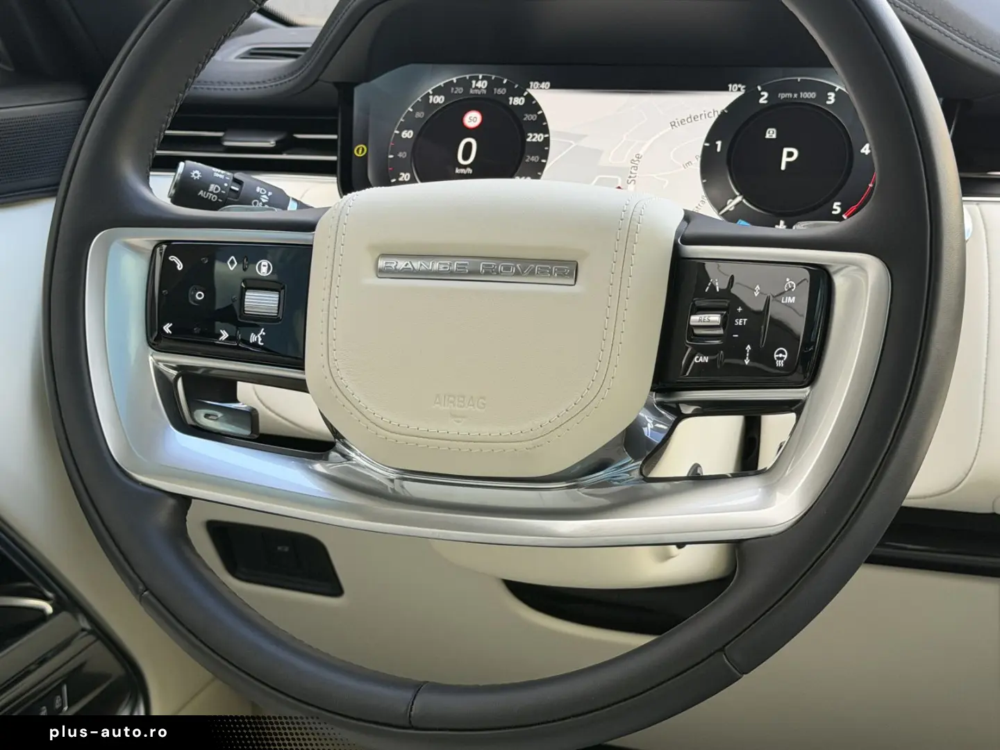 LAND ROVER Range Rover D 300 SE SWB LED