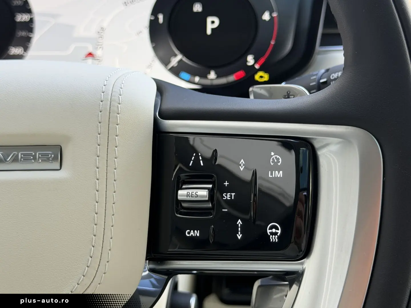 LAND ROVER Range Rover D 300 SE SWB LED