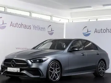 MERCEDES-BENZ C 300 4M AMG-LINE  DISTR PANO AHK 360