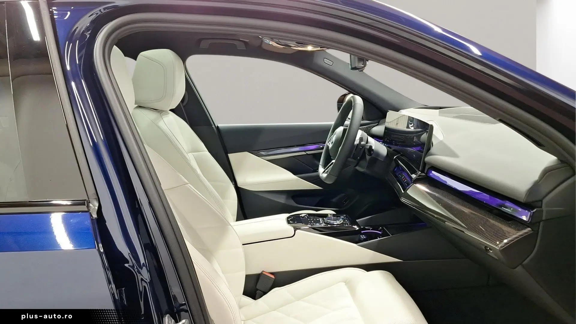 BMW 550E XDRIVE LIMOUSINE