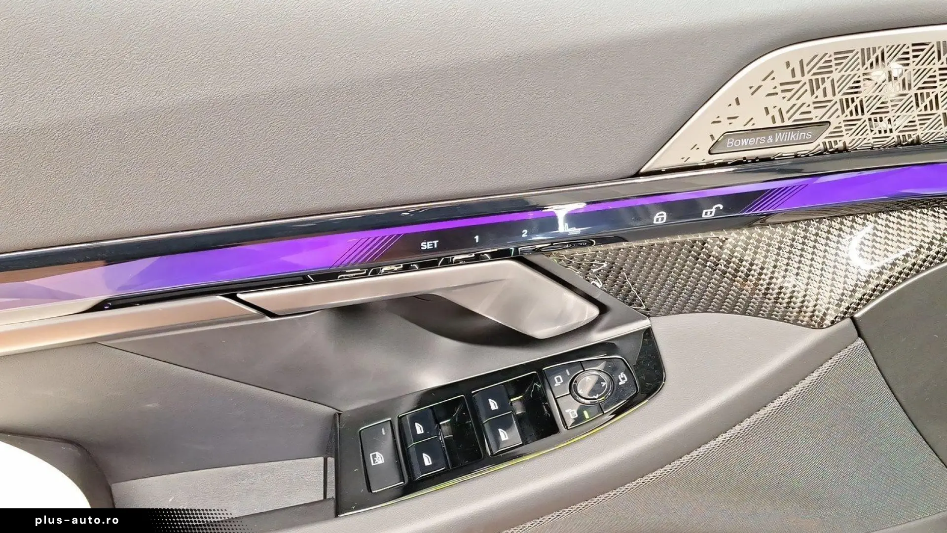 BMW 550E XDRIVE LIMOUSINE