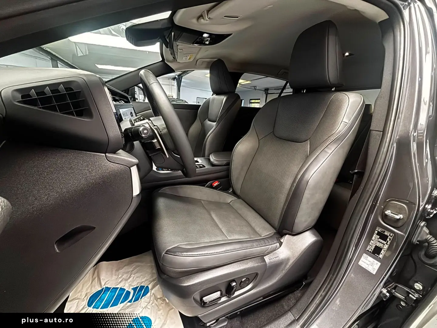LEXUS RZ 450e Executive Line