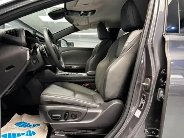 LEXUS RZ 450e Executive Line
